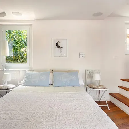 Penthouse-sea View Terrace In The Historic Center *