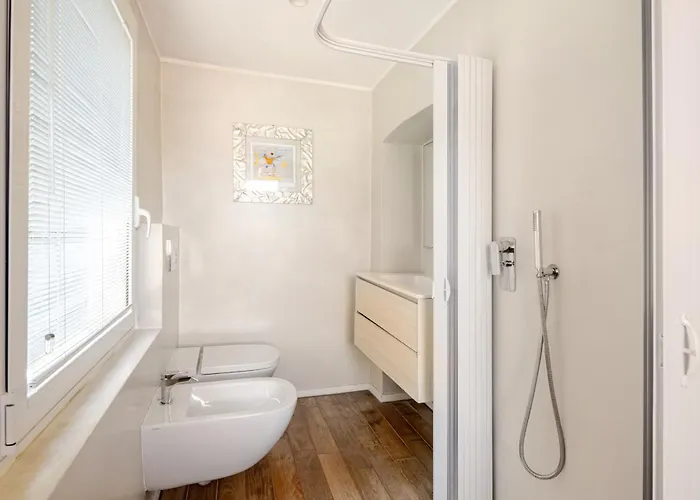 Penthouse-sea View Terrace In The Historic Center Apartamento Lerici